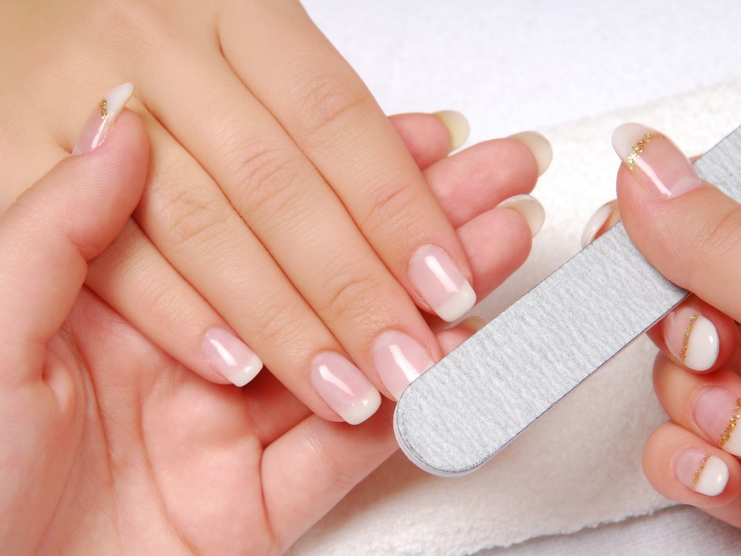 6 the-beauty-salon-valencia-peluqueria-estetica-color-uñas-pestanas-depilacion-facial-bienestar